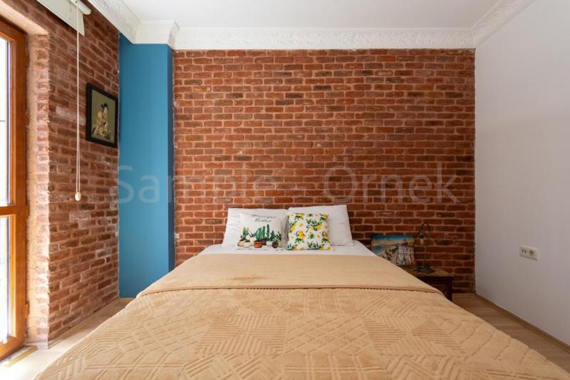 200m To Galataport 2br With Fast Wi-fi Daire *
